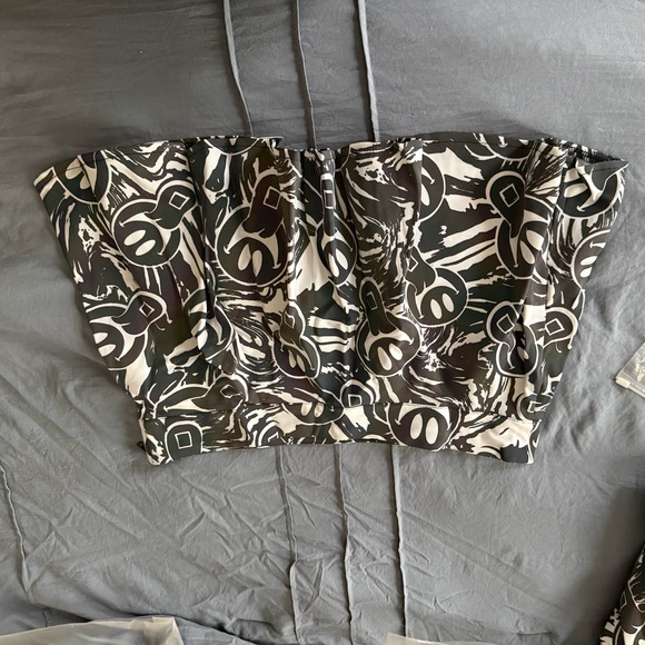 iHeartRaves Holographic Rave Outfit Set - Picture 4 of 8